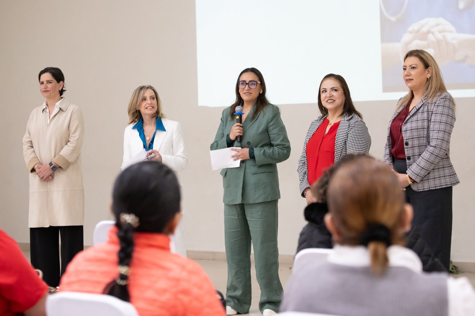 taller “Elevando el espíritu por la vida”