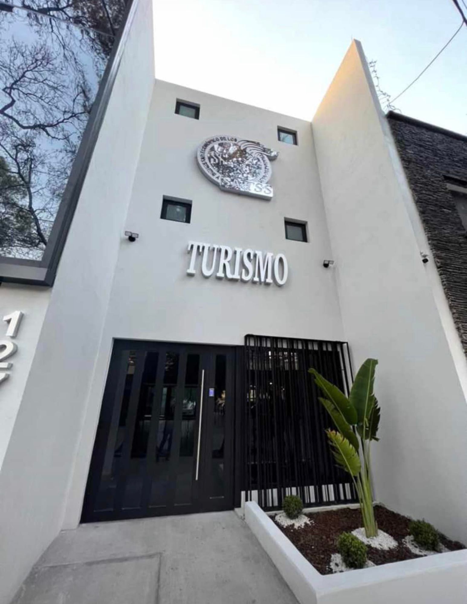 FACHADA Promoción Especial de la Revista de Turismo