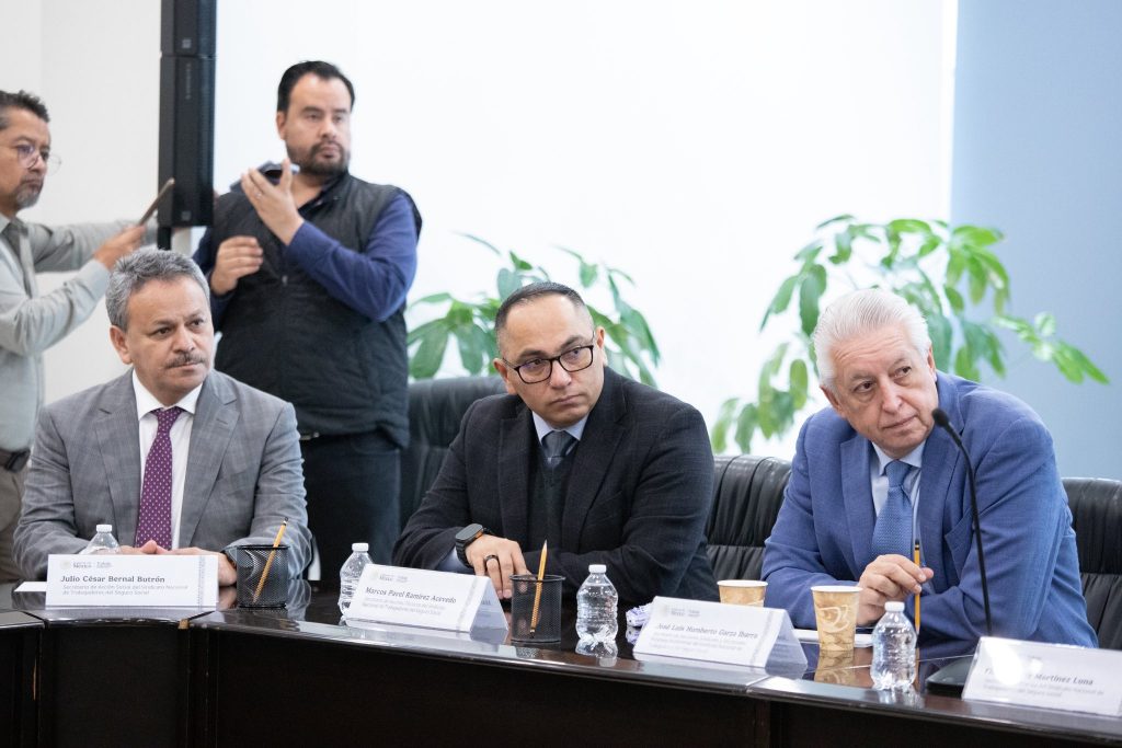 554100347_122147411756420508_8384430913095980578_n-1024x683 La fuerza de la base trabajadora hizo historia