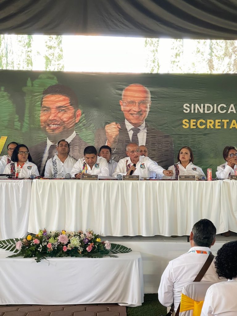 572351204_122149724462420508_9208101661226030570_n-768x1024 Clausura del XXV Consejo Seccional Ordinario – Sección XXVIII Oaxaca